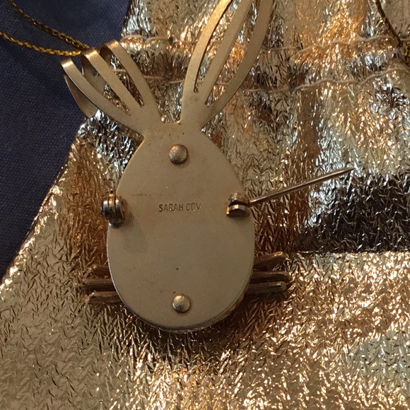 Vintage Sarah Coventry Rhinestone Winking Bunny Pi - Picture 7 of 8